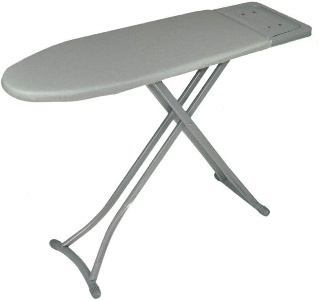 La table de repassage associe un support pour le fer a des appuis antiderapants yi0520218