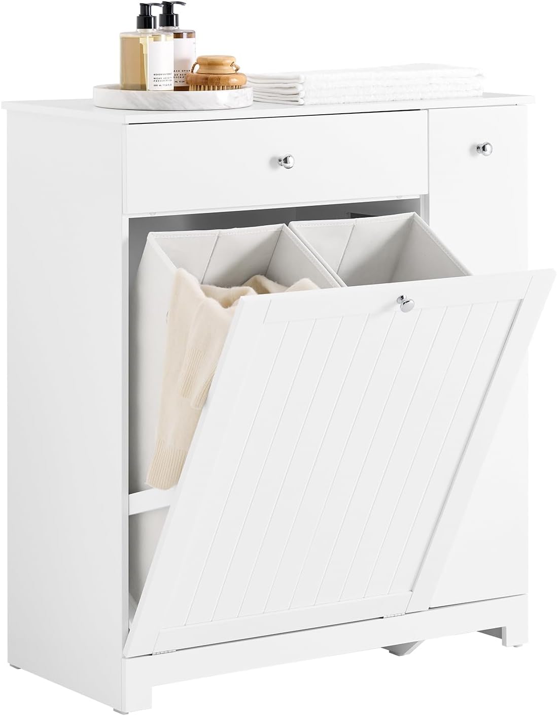 Un panier a linge associe une poignee de prise en main a un format compact bp1543703
