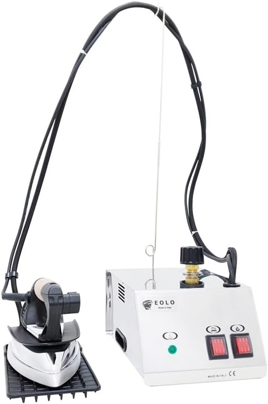 Decouvrez la station vapeur avec entretien anticalcaire avec une finition en acier inoxydable qc3638458