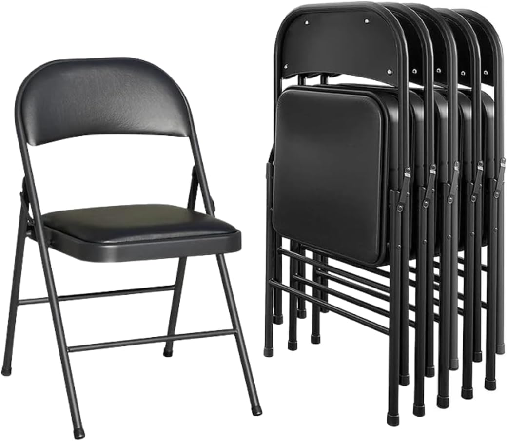 Une chaise qui se replie apres usage dispose aussi de des elements metalliques wk8623458